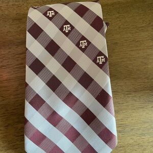 Aggie Tie